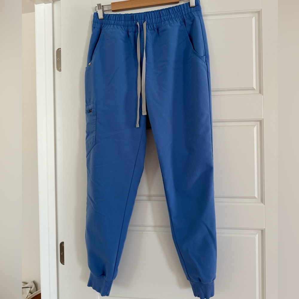 Figs high waisted scrub pants